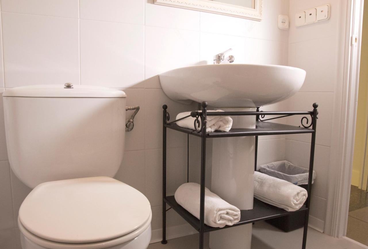 Hostal Boreal Mistral Burgo エクステリア 写真